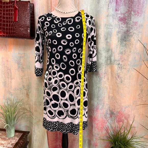 📌Beautiful Work to Weekend Bubble Design Shift Dress with 3/4 Sleeves - Picture 5 of 11